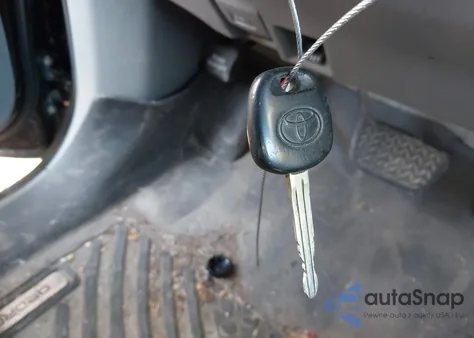 2009 Toyota Tacoma Base V6 from USA, damaged, VIN 3TMLU42N29M035134